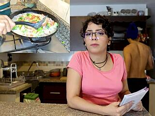 Quick pasta then blowjob with Henry and Veronica 😋