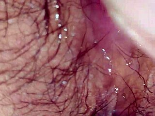 Είδες αυτή την Βιετναμέζα Δασκάλα να Επιδεικνύει τις Δεξιότητές της;