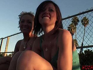 Yo, Aurora and Jessica totally slay at eating pussy! 😜