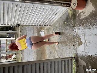 จ้างสาวใช้คนนี้มา แต่ตูดบราซิลของเธอทำทุกคนคลั่ง