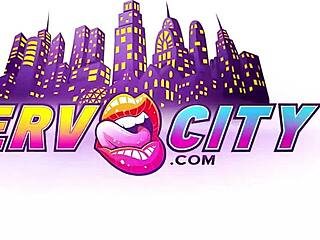 Latina Xochi Moon trous étirés à bloc