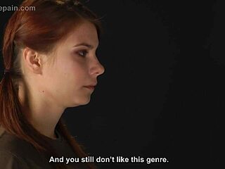 ضربات سوط قوية لأم ساخنة بطلب خاص