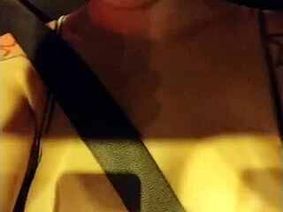 A Brunette Shows Big Tits in São Paulo Traffic.