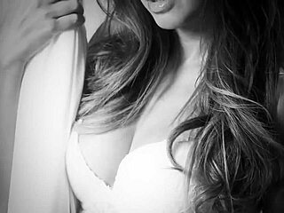 ¡Wow, Jimena Sánchez, qué mexicana tan caliente para ver!