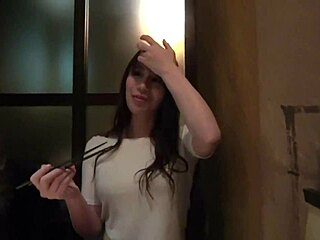 Wow, Japanese babe cums hard! 😍