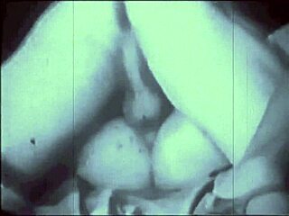 ว้าว โป๊สามคนย้อนยุคจากสองศตวรรษที่แล้ว!