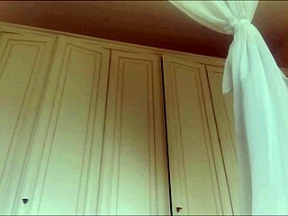 resist jerking off during workout, i'll let you cum later