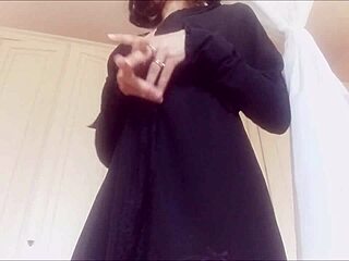 resist jerking off during workout, i'll let you cum later