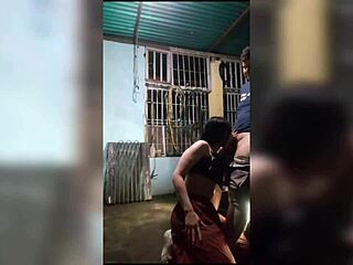 Wow, Kawan Saya Bawa Saya ke Rumah Makciknya dan Penetrasi Saya Bagus!