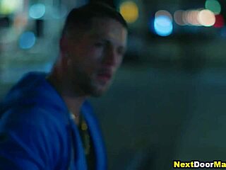 Strangers Meet In Dark Alley For Gay Sex