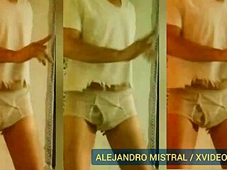 Alejandro Mistral Balik Pakai Celana Dalam Putih Biru Buat Show Solo