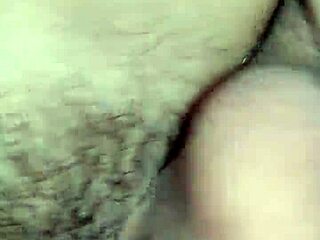 casada recibiendo lo que le gusta