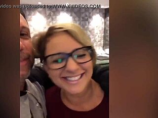 depois de balada esposa novinha sentou no pau grande gemendo