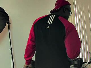 i'm backstage with stephanie reigns, loving her long legs and tight ass