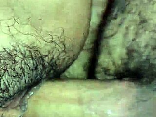 casada recibiendo lo que le gusta