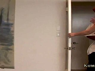 Kumalott redhead milf teen anal threesome with big cock?