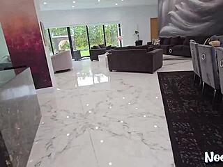 i fuck hot milfs only ellie tay stops by the nookies crib