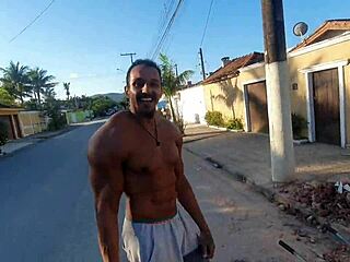 Check out Pornostars building a pool with Fada Mel, Paty Bumbum, and El Toro de Oro! 🏊