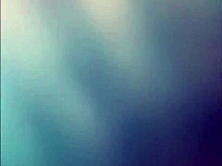 Culona hermosa en cuatro patas