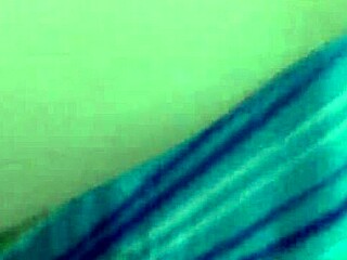 Phatcat neukt in bos buiten gebogen kut vriendin bos vriend blowjob doggystyle