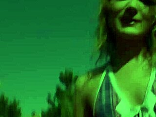 Petra pearl endures intense blowbang bukkake cumshot