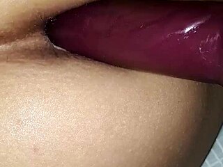 She uses anal dildo for assfucking toys