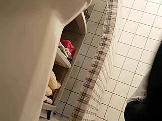 I creampie my lover with my cum all over