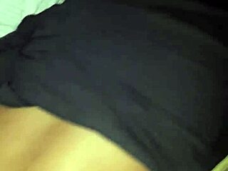 She uses anal dildo for assfucking toys