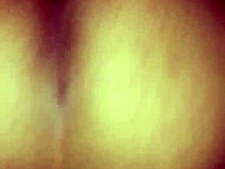 Разбудил ее папиным большим черным членом