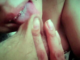 Latina madrastra teen gives hijastro epic oral with happy ending