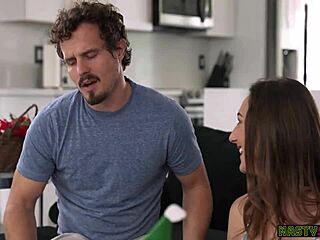 wow, andi rose and scarlet skies in real christmas elf games!