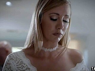 Milf Secretary Harassed In Office