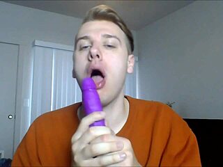 pov im sucking your dick