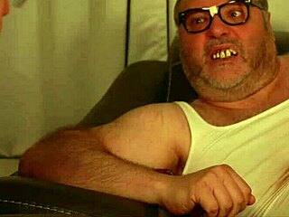 yo, ready for remigio de torbe’s wild blowbang in capitulo 2?