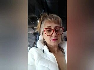 Milf Provokes And Takes Super Cumshot In Mouth