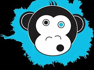 Nikita Von James em ação lésbica quente no escritório