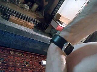 Milf Gets Her Pussy Fucked Hard By A Fucking Machine