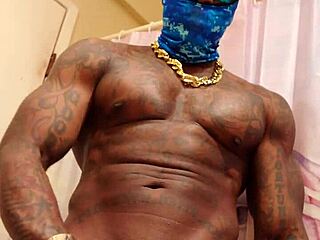 huge black hairy cock gets worshipped by eager daddy johnson fan