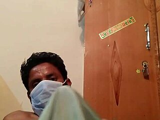 Horny Gay Lady Boy Delivers Intense Masturbation Sex With Hot Reshmi Shalwar