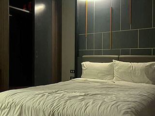 Green Bubble hooks up with young 18+ beauty for deepthroat and raw doggystyle