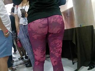 Irresistible Big-Ass Prostitute In Leggings Gets Found And Fucked