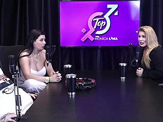 Bruna Ferraz gives pussy to famous football players!