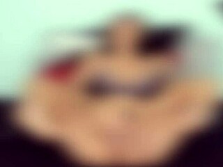 Playing with my dildos until i squirt