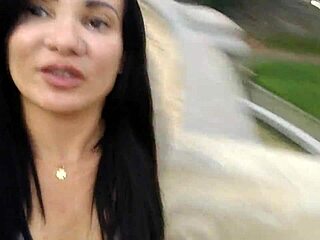 After tinder scam, i met this latina for anal 😏