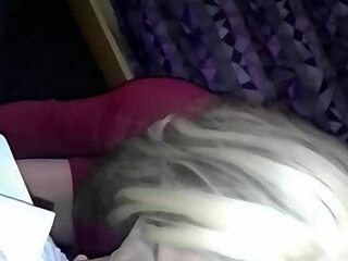 Kan inte sluta knulla denna heta Tultitlán trans-tjej