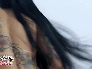 Cleo Cadillac In Threesome With Elisa Sanches And Tony Tigrao