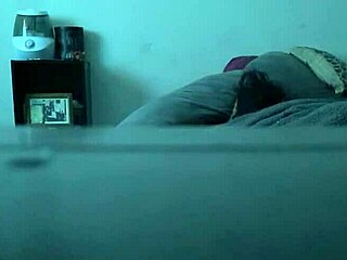 Hey, this cheating pawg teen begged me to eat her out!