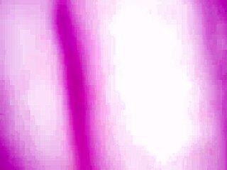 hey, look at that pussy open wide