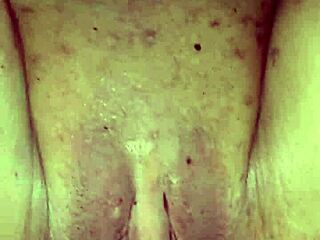 Sexo anal profundo con una polla gruesa cabezona aficionados 😈