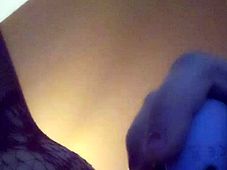 Leftyxlucci Fucking Her Pussy Hard While Masturbating As A Fat Bbw.